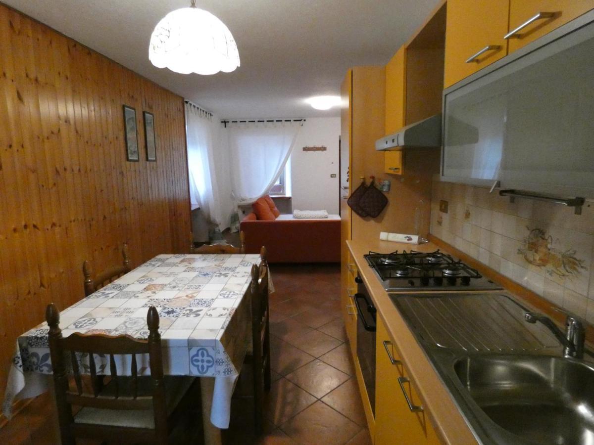 Ferienwohnung Balcone Sul Rutor Introd Exterior foto